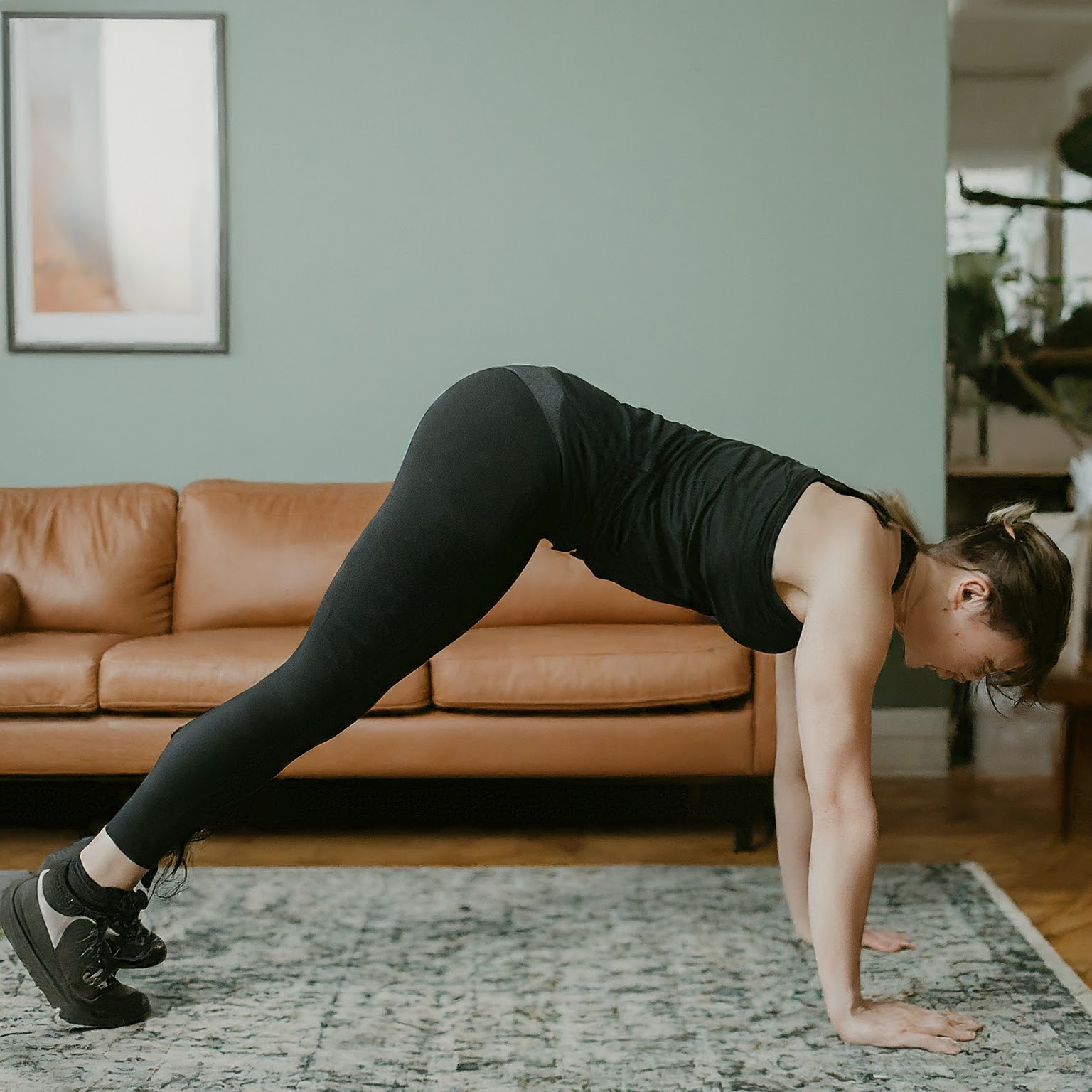 Get Fit Fast: Quick & Easy HIIT Workouts at Home (No Equipment Needed!)